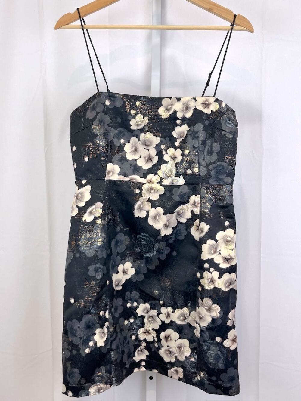 NWT URBAN OUTFITTERS Size M Floral Mini Dress Smocked Shimmer Gray Black Multi